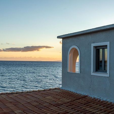Marina Aparthotel Kardhamili Bagian luar foto