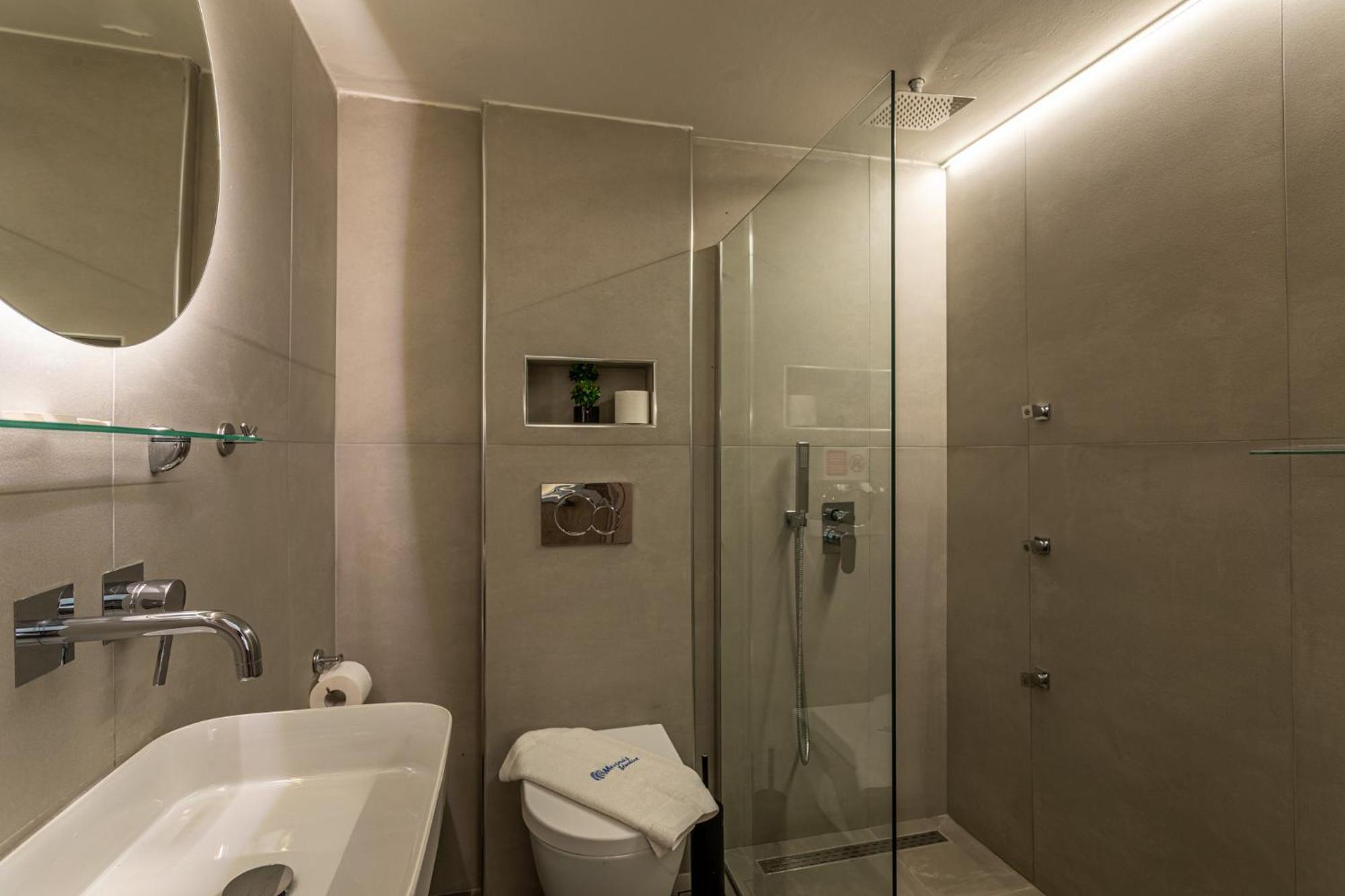 Marina Aparthotel Kardhamili Bagian luar foto