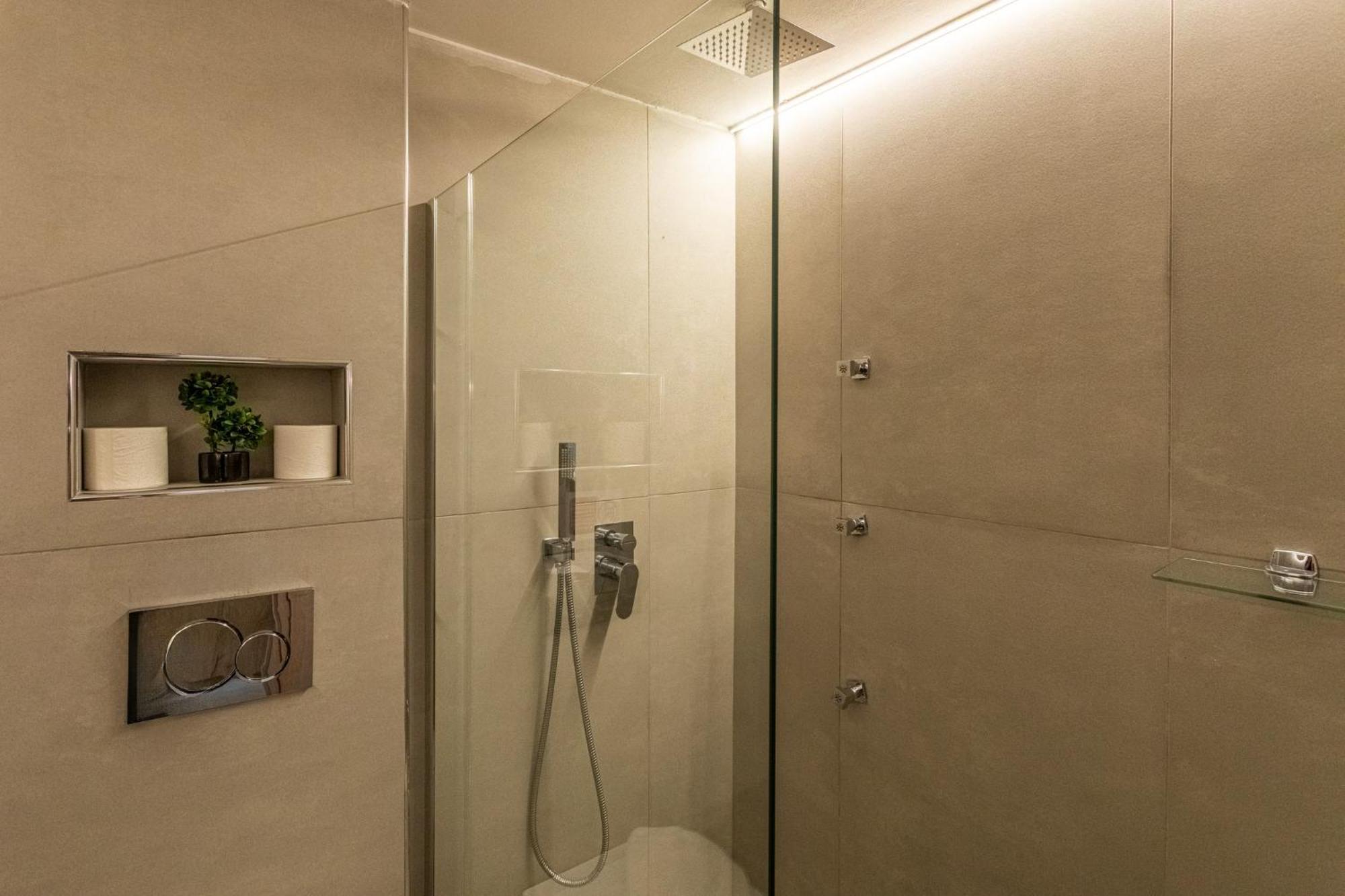 Marina Aparthotel Kardhamili Bagian luar foto