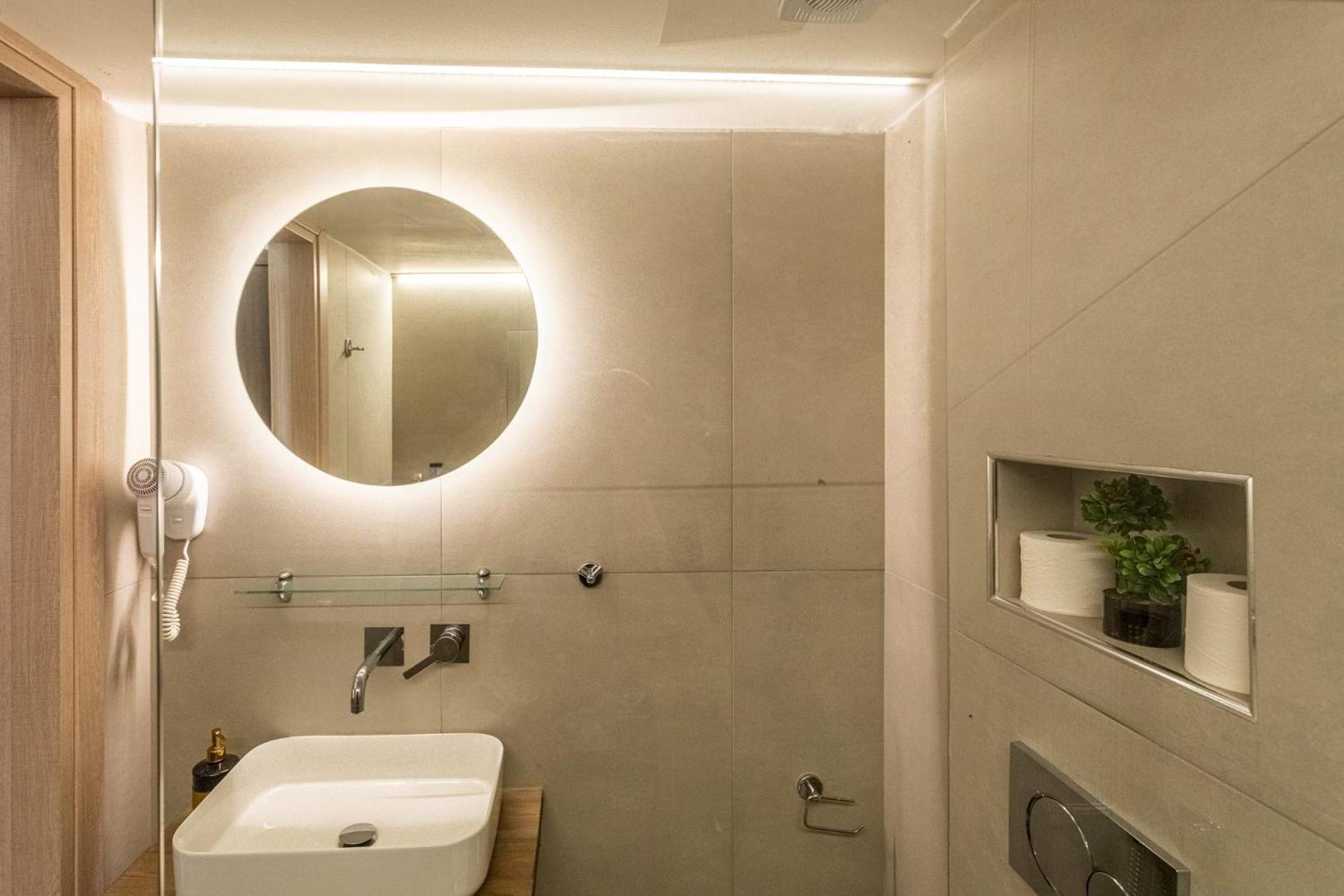 Marina Aparthotel Kardhamili Bagian luar foto